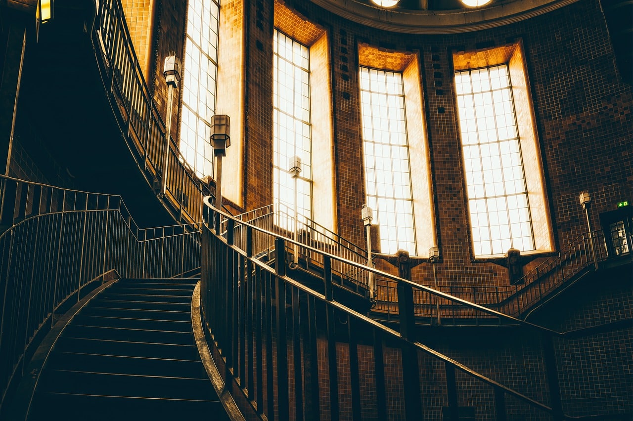 Comment procéder pour l’installation d’une rambarde d’escalier ?